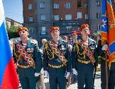 В центре Новосибирска состоялось торжественное открытие памятника пожарным и спасателям.