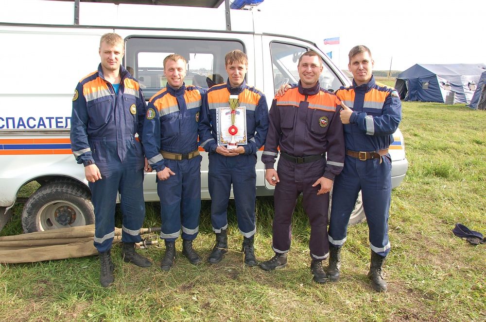 Cпасатели Аварийно-спасательной службы заняли призовое место в соревнованиях "Маршрут выживания"
