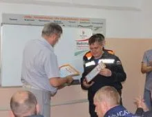 Спасателям Новосибирского отряда были вручены памятные медали и благодарственные письма от начальника Главного управления МЧС России по НСО. Спасателям Новосибирского отряда были вручены памятные медали и благодарственные письма от начальника Главного управления МЧС России по НСО.